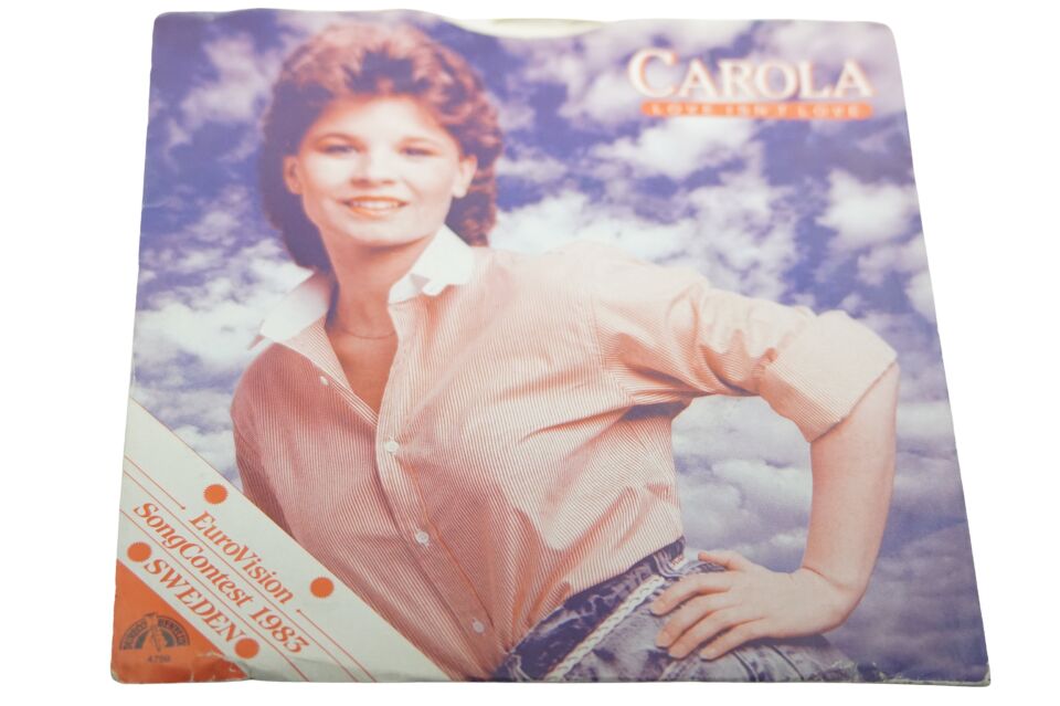Carola Love Isn't Love - Plak