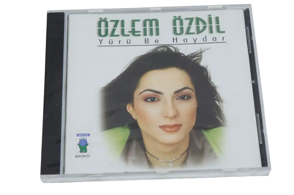 Özlem Özdil Yürü Be Haydar - (Destan Müzik Dönem Baskı) CD