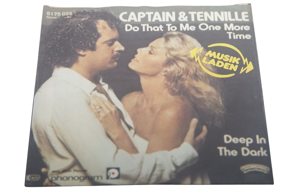 Captain & Tennille Do That To Me One More Time - Plak