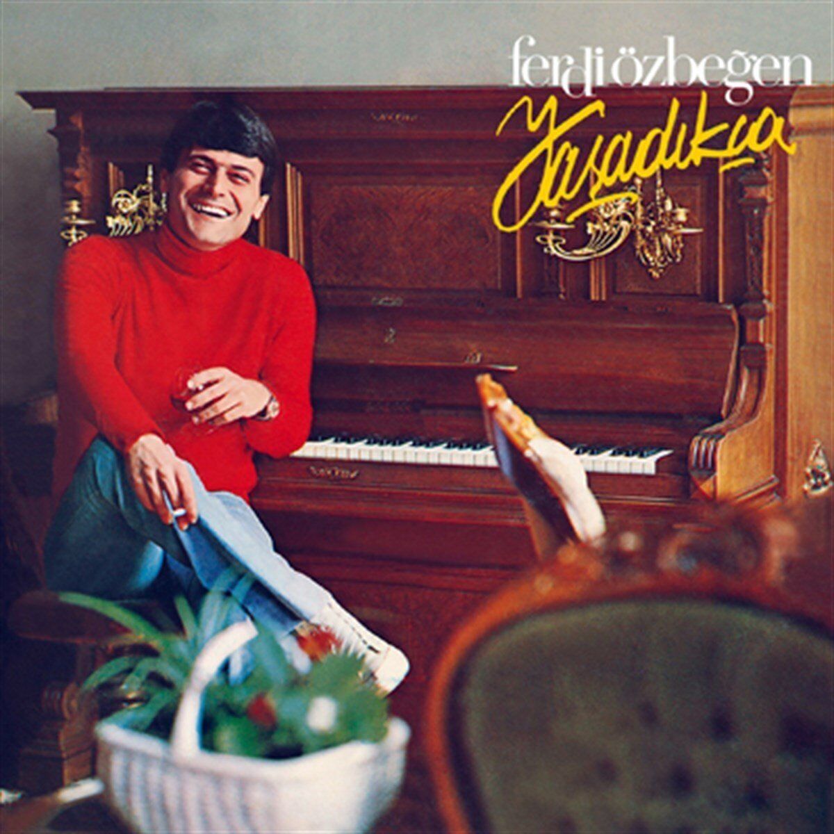Ferdi Özbeğe Yaşadıkça - Plak