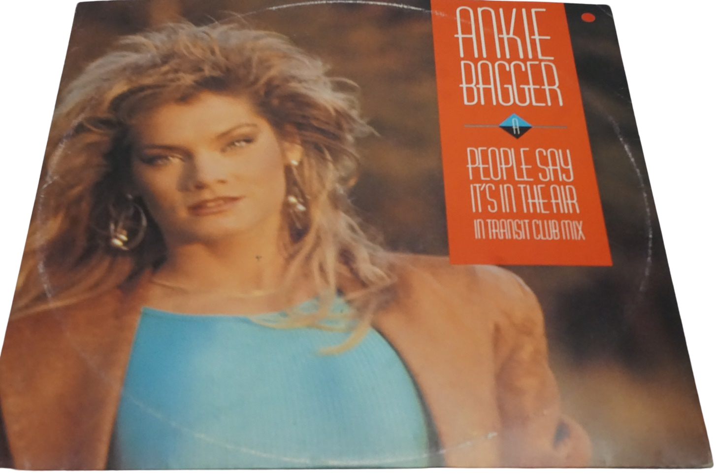 Ankie Bagger – People Say It's In The Air (In Transit Club Mix)