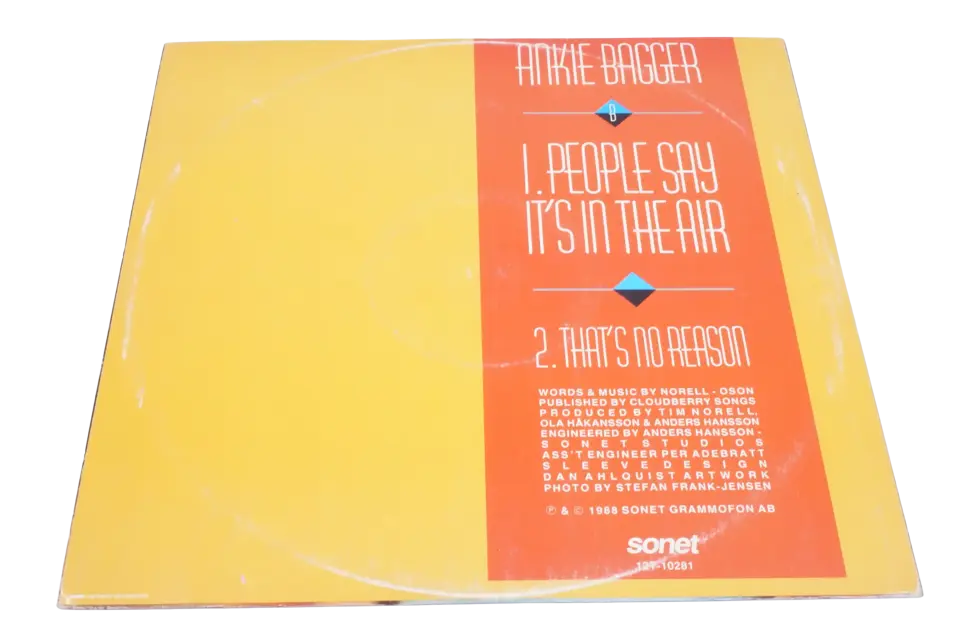 Ankie Bagger – People Say It's In The Air (In Transit Club Mix)