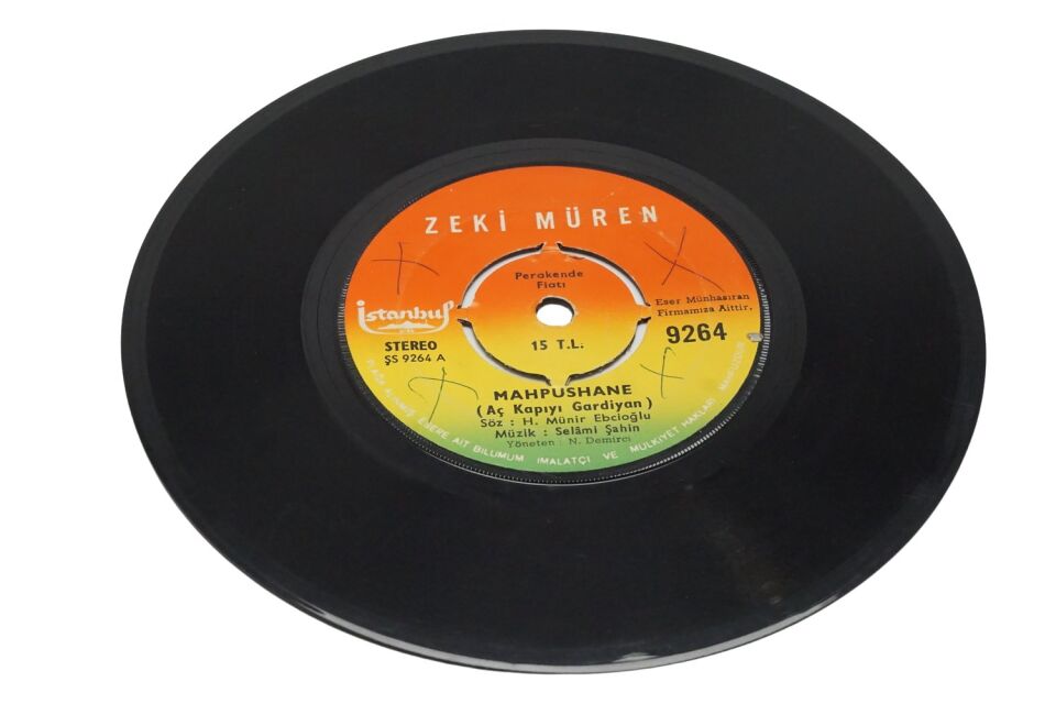 Zeki Müren Mapushane / Hayat Kumarı - Plak