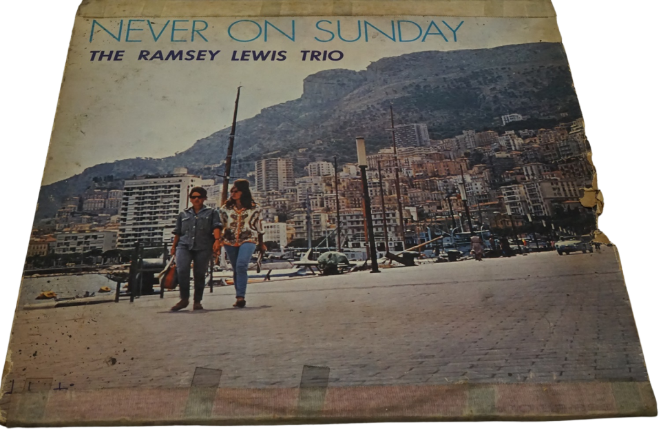 The Ramsey Lewis Trio – Never On Sunday