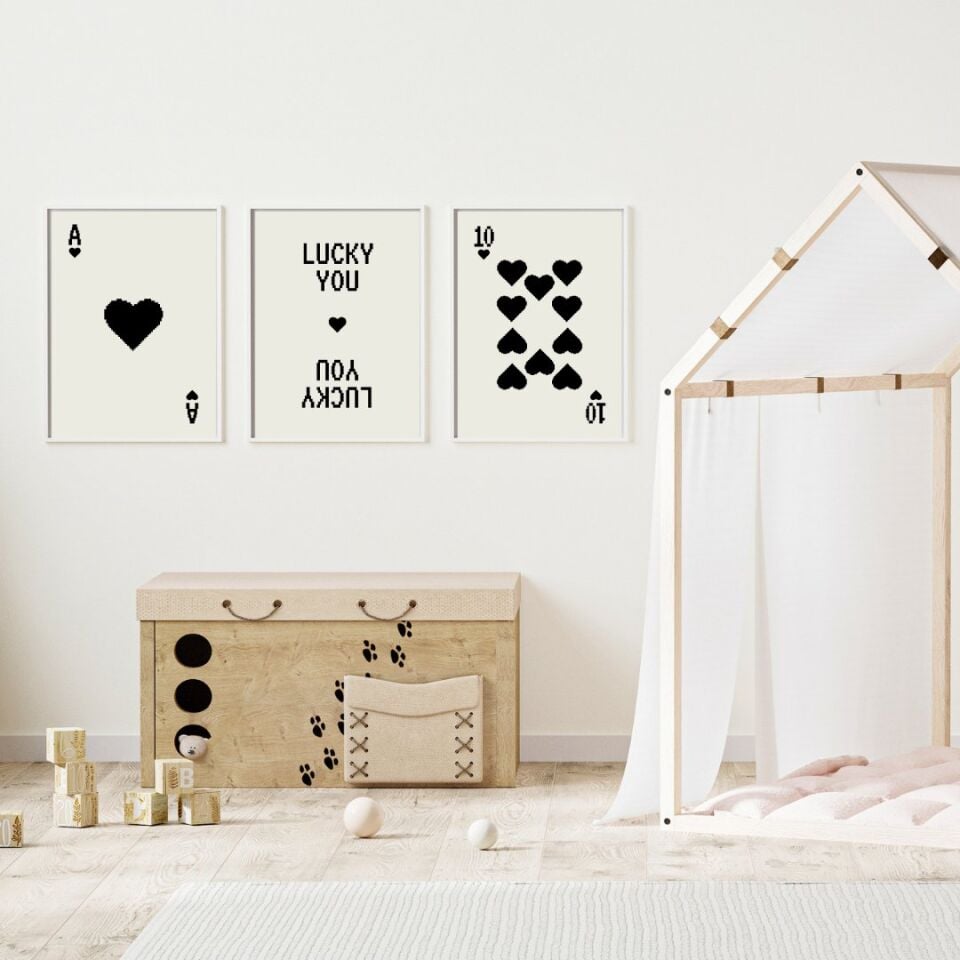 Siyah Kartlar Duvar Tablosu Çerçeveli 3'lü Set Beyaz - 35 x 50