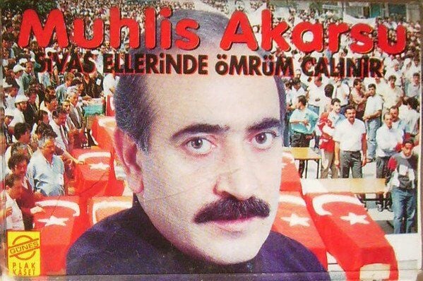 Muhlis Akarsu Sivas Ellerinde Ömrüm Çalınır - (Destan Müzik Dönem Baskı) CD