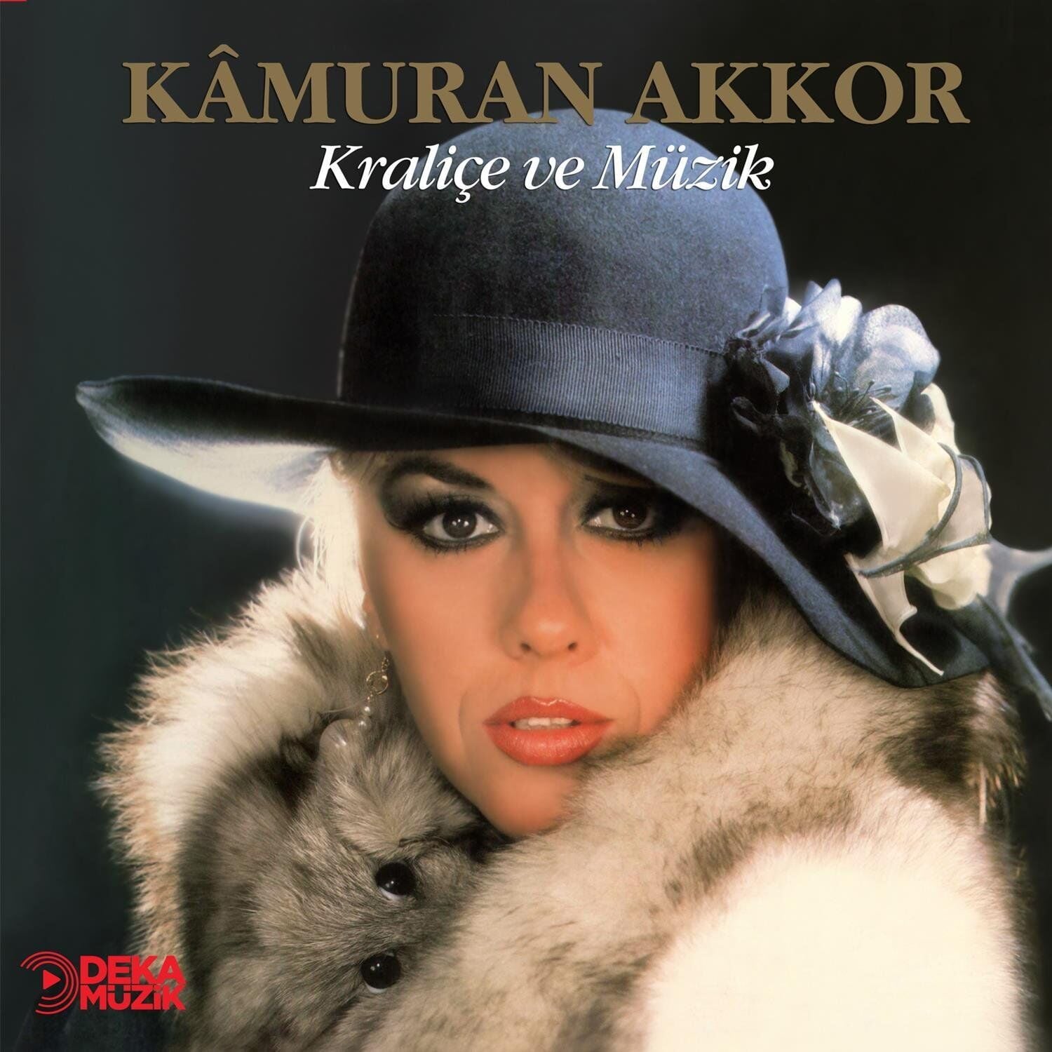 Kamuran Akkor Kraliçe ve Müzik - Plak