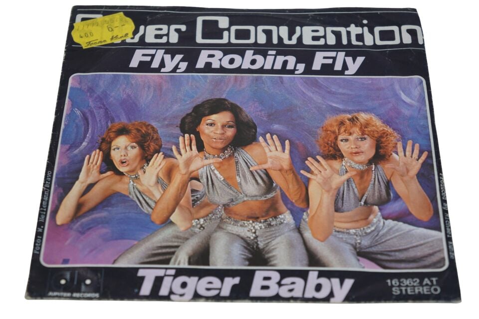 Silver Convention Fly, Robin, Fly / Tiger Baby - Plak