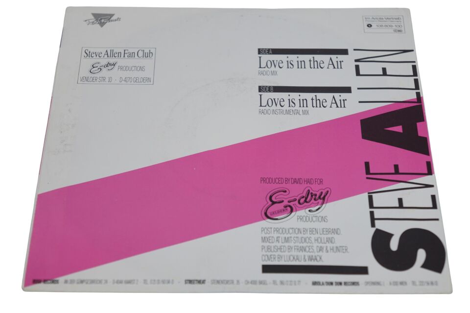 Steve Allen Love Is In The Air - Plak