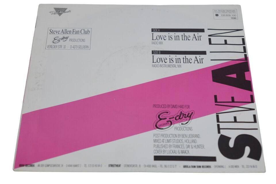 Steve Allen Love Is In The Air - Plak